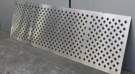 304 Perforated Stainless Steel Sheet Wire Mesh Screen Metal Plate
