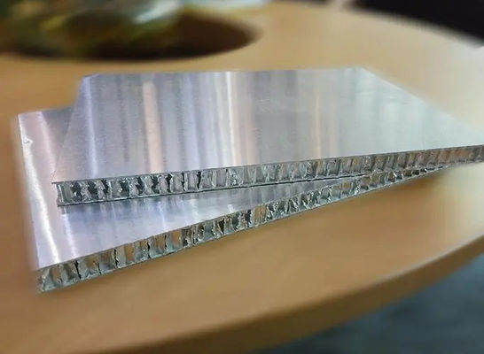 Good price 0.08mm Thick Stainless Steel Sandwich Panel In Aluminum Honeycomb Core online